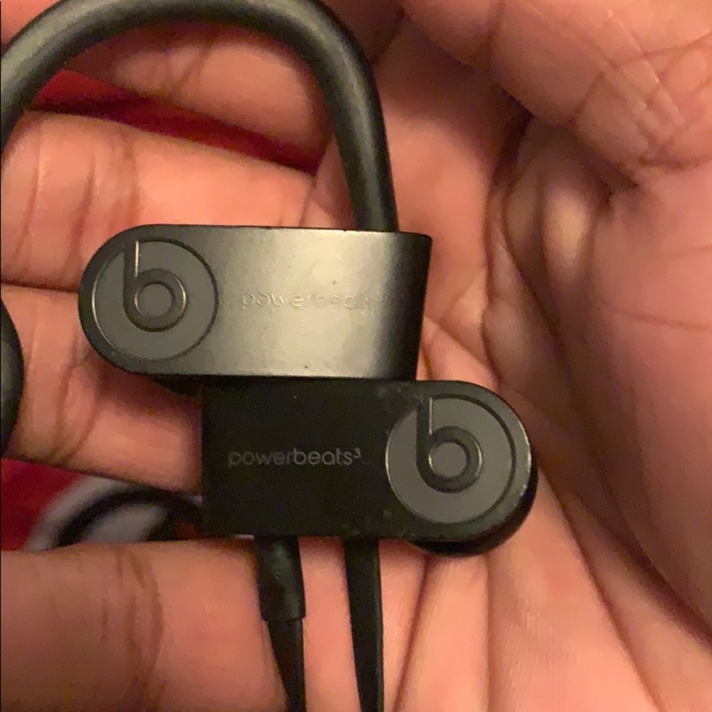 Powerbeats 3